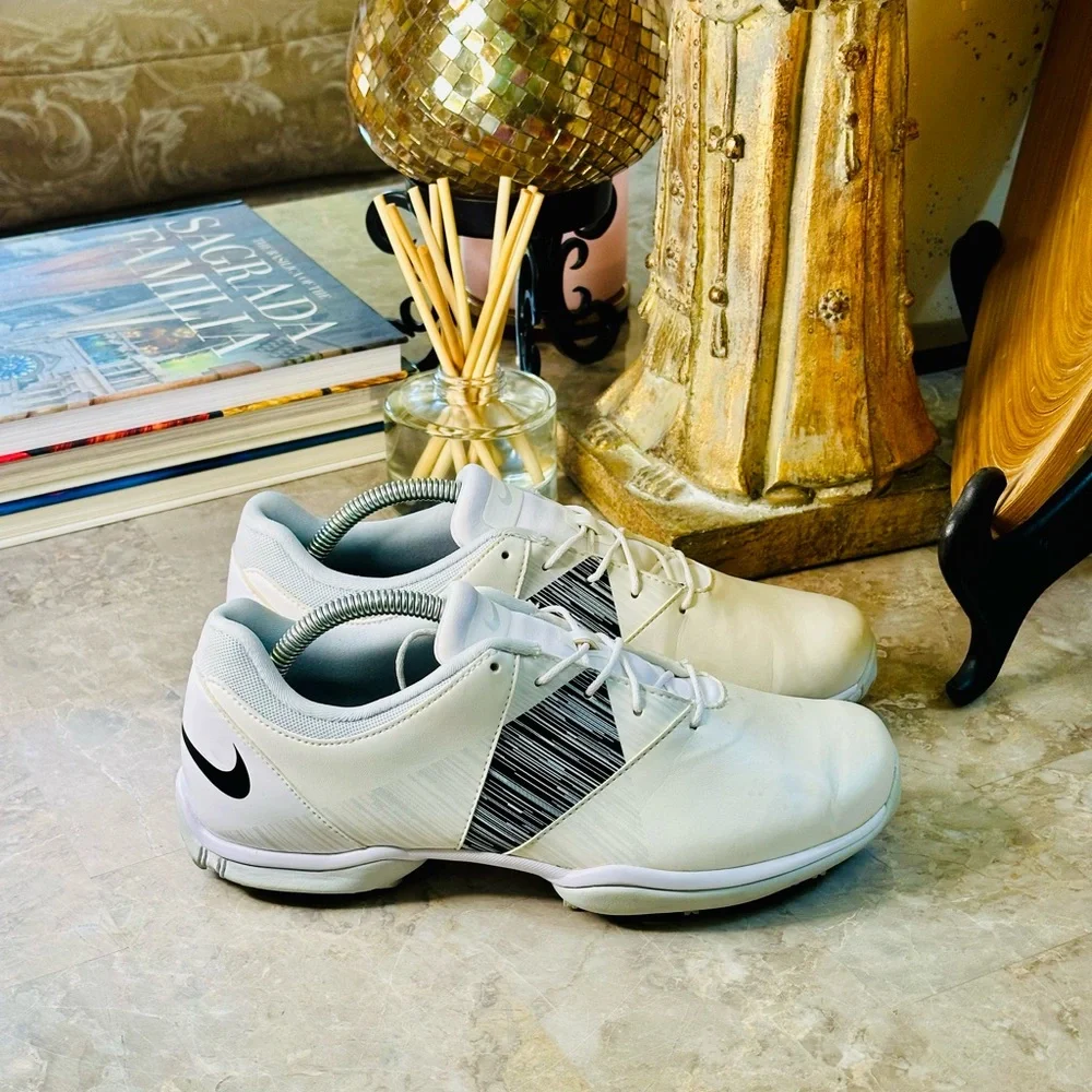 Nike elevate your